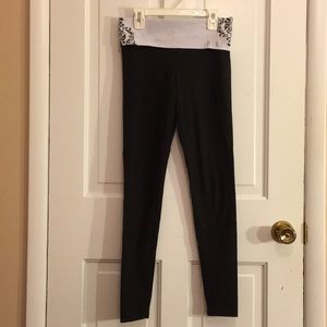 Victoria’s Secret leggings
